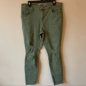 NWOT Old Navy rockstar distressed olive skinny jeans size 14